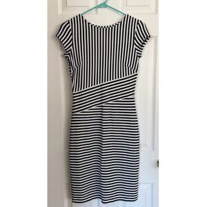 Banana Republic Short Sleeve Striped Dress - Size 0